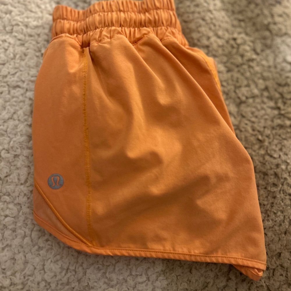 Lululemon hotty hot shorts